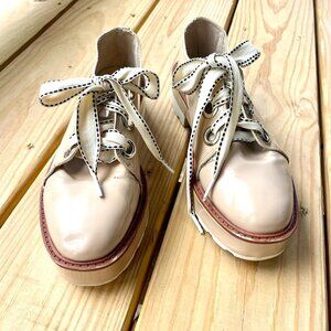 Moleca Beige Faux Patent Leather Platform Oxfords Gingham Laces Chunky - Sz 6